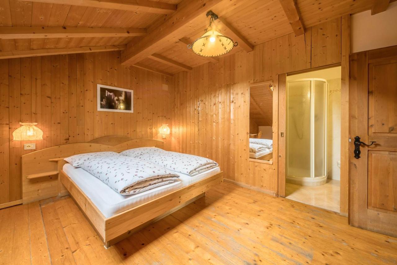 Ferienwohnung Aster Nusserhof アヴェレンゴ エクステリア 写真