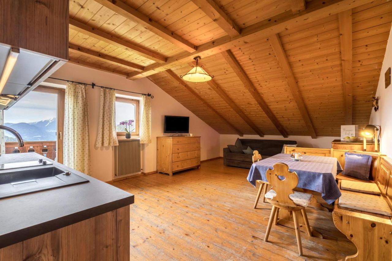 Ferienwohnung Aster Nusserhof アヴェレンゴ エクステリア 写真