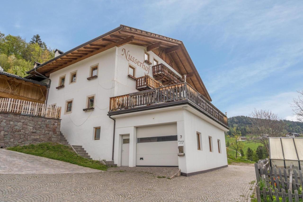 Ferienwohnung Aster Nusserhof アヴェレンゴ エクステリア 写真